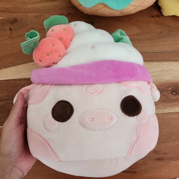Cuddlebarn strawberry Mooshake olush toy bundle of 3 Squishmallows Maya Ice Crea - Picture 2 of 9